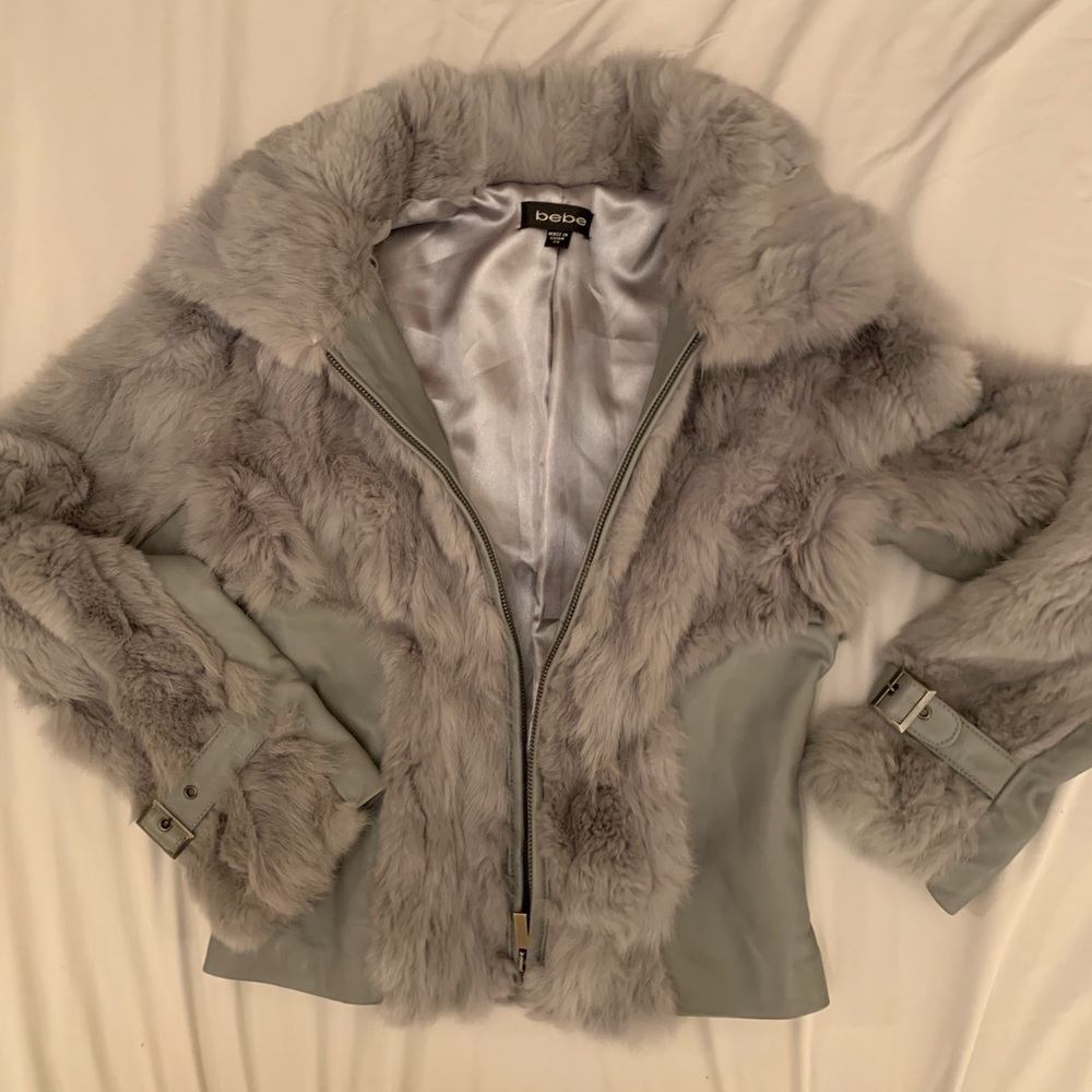 🔥 NEW 🔥 Bebe Cropped Real Fur Leather Jacket
